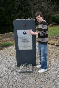 img_0650gedenklicht-kz-friedhof