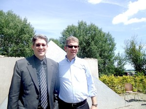 Ron li, und Michael Schwarzbaum